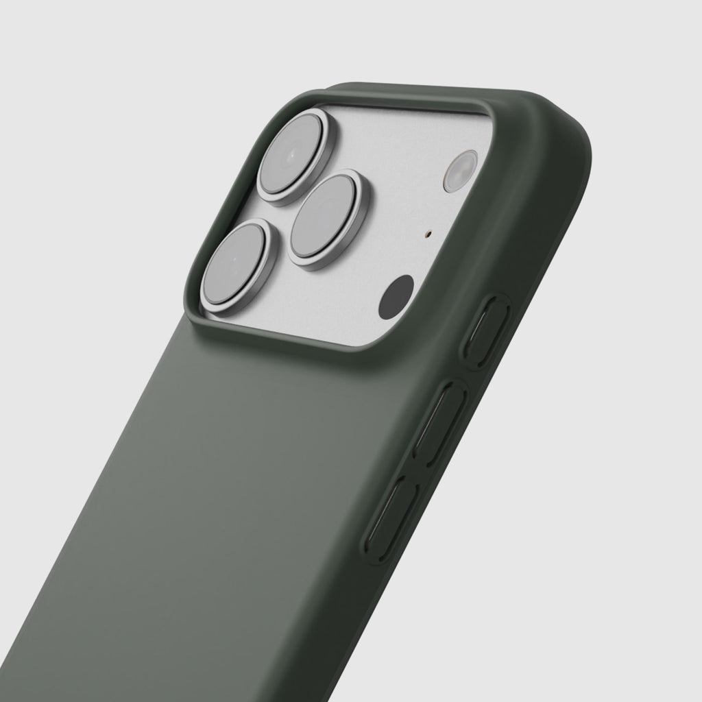 Super Thin iPhone 17 Pro Case