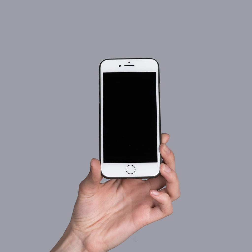 Super Thin iPhone SE 2020/2022 Case